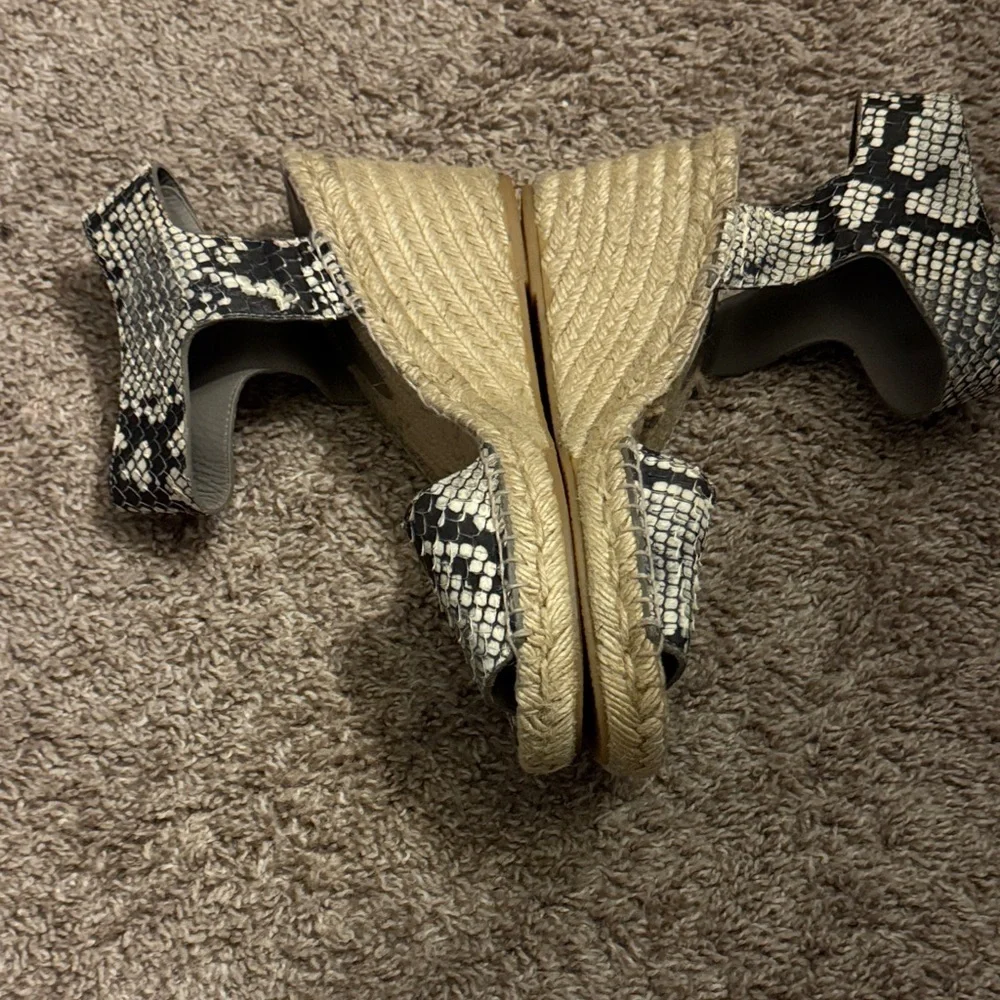 Vince stylish espadrilles